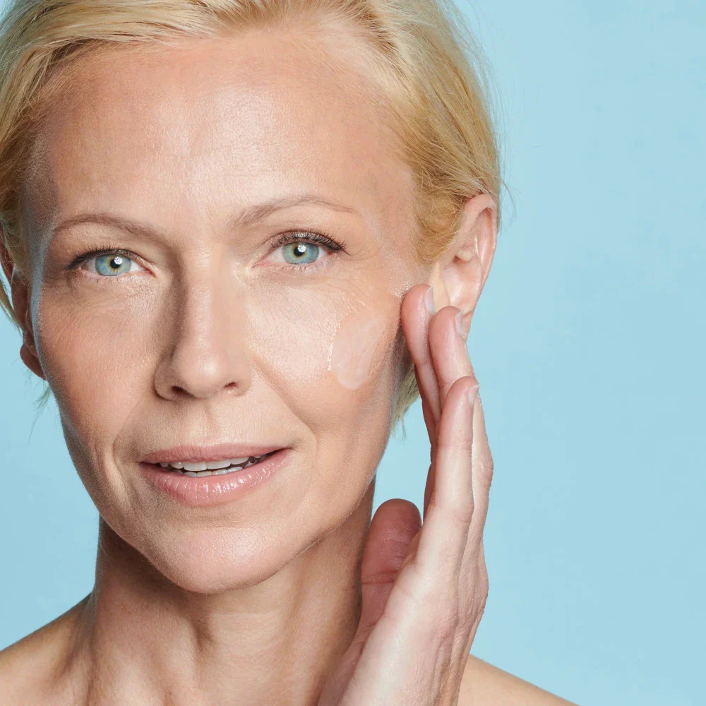 Even Up Multi-Correction Serum Suero multifuncional para aclarar la piel Colorescience 30ml - Image 5
