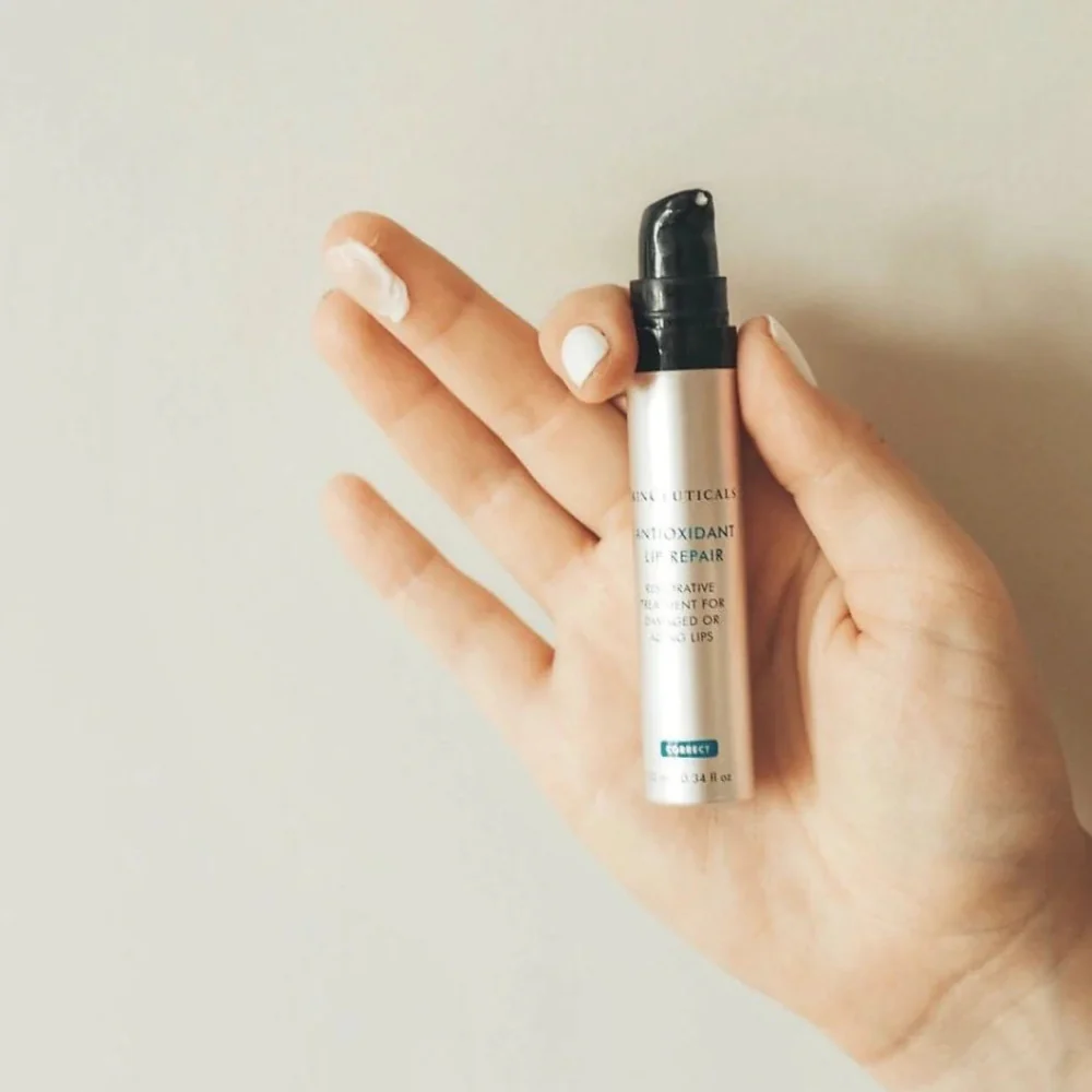 Antioxidant Lip Repair SKINCEUTICALS 10ml - Image 3